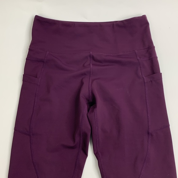 Zyia Active Capri Crop Leggings Size 6-8 Plum purple Stretch Pockets workout Gym - Picture 2 of 12
